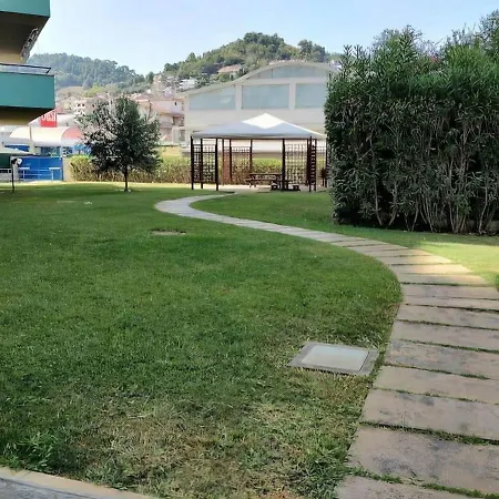 Attico Luminoso I Colori Del Sole Lägenhet *