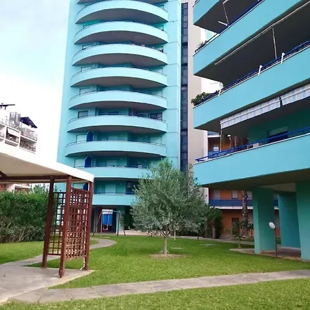 Attico Luminoso I Colori Del Sole Apartament *